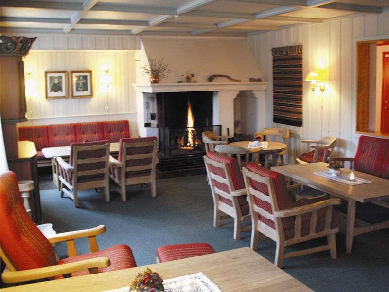 Dovrefjell Hotel Dombås Kültér fotó